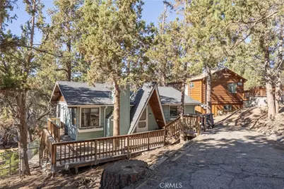 107 E Aeroplane Boulevard, Big Bear City, CA 92314 - Photo 2