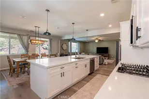 24560 Teakwood Ct, Wildomar, CA 92595 - Photo 12