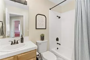 34194 Hidden Cove, Yucaipa, CA 92399 - Photo 20