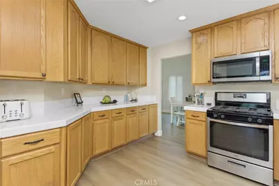 34194 Hidden Cove, Yucaipa, CA 92399 - Photo 16