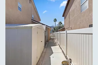 825 Derby, Corona, CA 92882 - Photo 50