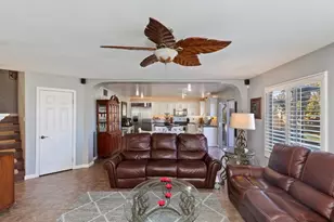 825 Derby, Corona, CA 92882 - Photo 12