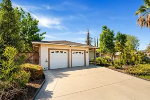 302 S San Mateo St, Redlands, CA 92373 - Photo 2