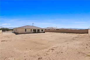 7083 Milton Ave, Hesperia, CA 92345 - Photo 18