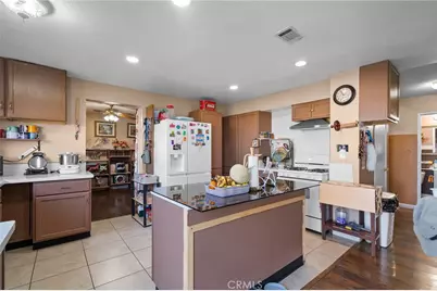 10654 Alton Place, Adelanto, CA 92301 - Photo 18