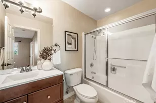 5037 Los Morros Way, Oceanside, CA 92057 - Photo 18
