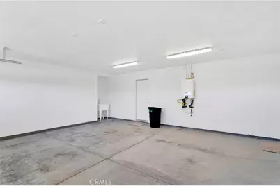 21960 Ramona, Apple Valley, CA 92307 - Photo 48