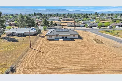 21960 Ramona, Apple Valley, CA 92307 - Photo 62