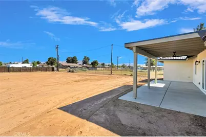 21960 Ramona, Apple Valley, CA 92307 - Photo 54