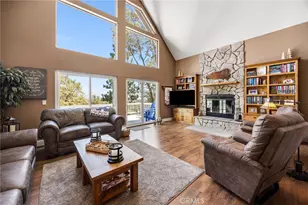 1348 St Anton, Lake Arrowhead, CA 92352 - Photo 6