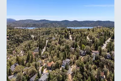 1348 St Anton, Lake Arrowhead, CA 92352 - Photo 40