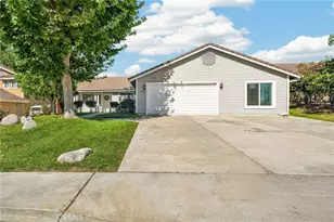 1043 Juniper, Banning, CA 92220 - Photo 32