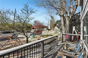 105 E Meadow Ln, Big Bear City, CA 92314 - Photo 4