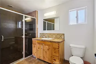 105 E Meadow Ln, Big Bear City, CA 92314 - Photo 28