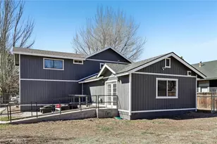 105 E Meadow Ln, Big Bear City, CA 92314 - Photo 22