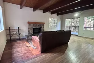 378 Grass Valley, Lake Arrowhead, CA 92352 - Photo 2