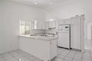 14422 Hillcrest, Fontana, CA 92337 - Photo 8