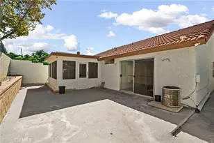 14422 Hillcrest, Fontana, CA 92337 - Photo 20