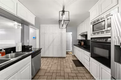 3228 Sepulveda, San Bernardino, CA 92404 - Photo 8