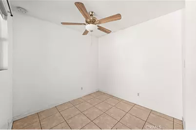 1327 Massachusetts #205, Riverside, CA 92507 - Photo 24