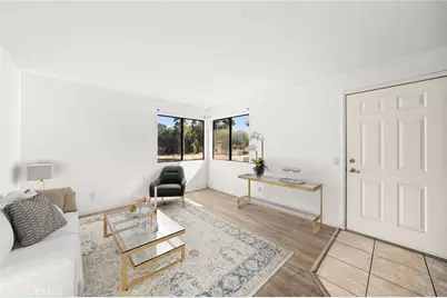 1327 Massachusetts #205, Riverside, CA 92507 - Photo 2