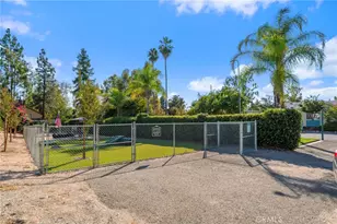 2692 E Highland Ave, Highland, CA 92346 - Photo 46