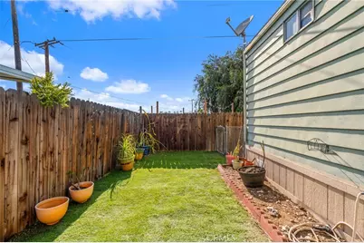 2692 E Highland Avenue #127, Highland, CA 92346 - Photo 32