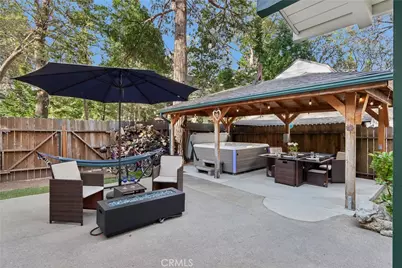 229 Hemlock Drive, Lake Arrowhead, CA 92352 - Photo 32