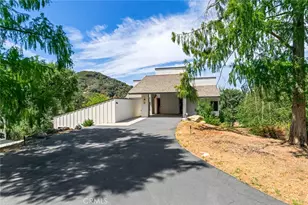 39155 Harris, Oak Glen, CA 92399 - Photo 6