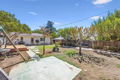 1739 N Alessandro, Banning, CA 92220 - Photo 32