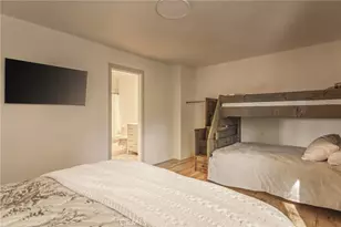 201 Grizzly, Lake Arrowhead, CA 92352 - Photo 40