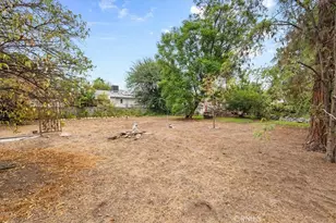 2664 Lawrence Ave, San Bernardino, CA 92404 - Photo 32