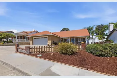29317 Breakwater, Lake Elsinore, CA 92530 - Photo 2