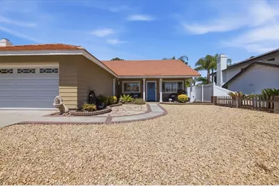 29317 Breakwater, Lake Elsinore, CA 92530 - Photo 4