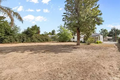 2628 Lawrence Ave, San Bernardino, CA 92404 - Photo 24