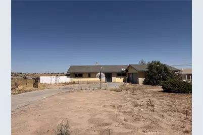 17600 Danbury, Hesperia, CA 92345 - Photo 1