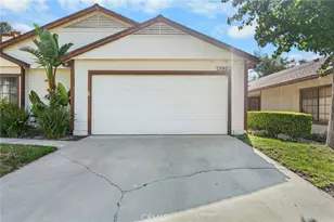 13982 Olive Grove Ln, Sylmar, CA 91342 - Photo 4