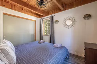 422 Dixie Ln, Big Bear Lake, CA 92315 - Photo 34