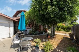 523 N Lake, Los Angeles, CA 90026 - Photo 32