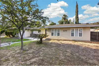 1742 E Foothill Dr., San Bernardino, CA 92404 - Photo 4