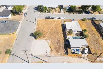 1174 W Hays St, Banning, CA 92220 - Photo 20