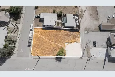 1174 W Hays St, Banning, CA 92220 - Photo 2
