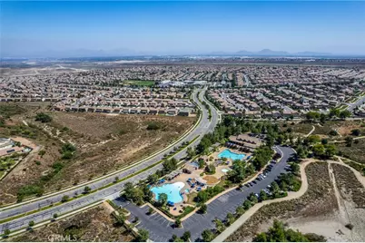 4005 Scarlet Oak Court, San Bernardino, CA 92407 - Photo 36