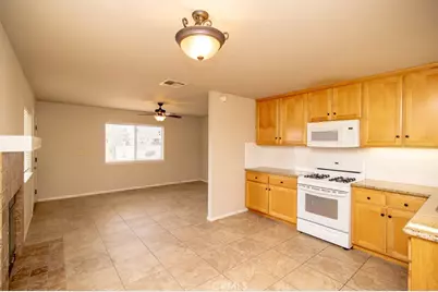 20376 Tonawanda, Apple Valley, CA 92307 - Photo 56