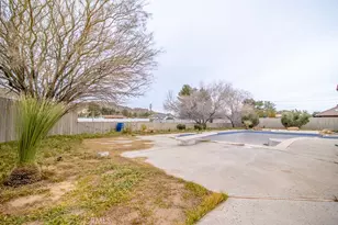 20376 Tonawanda, Apple Valley, CA 92307 - Photo 42