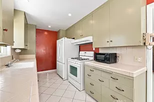235 Mira Mar, Long Beach, CA 90803 - Photo 14