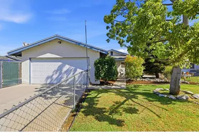 851 Garden Grove, Norco, CA 92860 - Photo 2