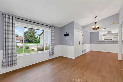 8478 Williamsburg, Riverside, CA 92504 - Photo 6