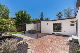 10553 McBroom St, Sunland, CA 91040 - Photo 42