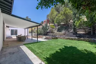 10553 McBroom St, Sunland, CA 91040 - Photo 40